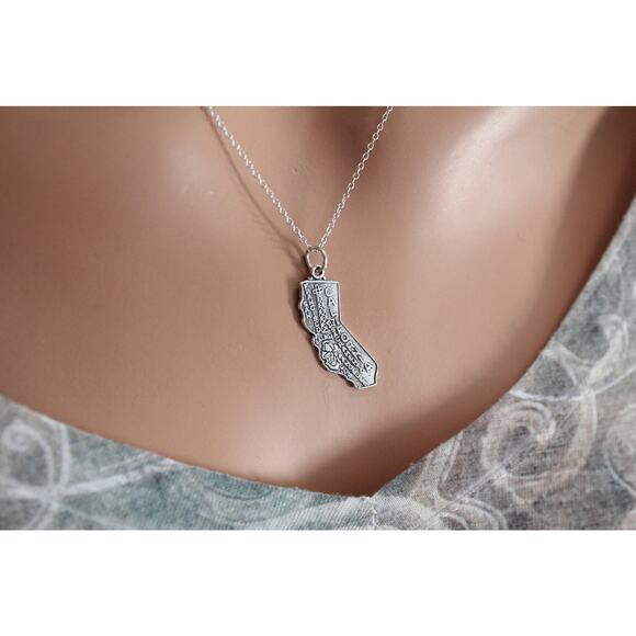 SOLD Sterling Silver California State Charm Necklace - Picture 2 of 6